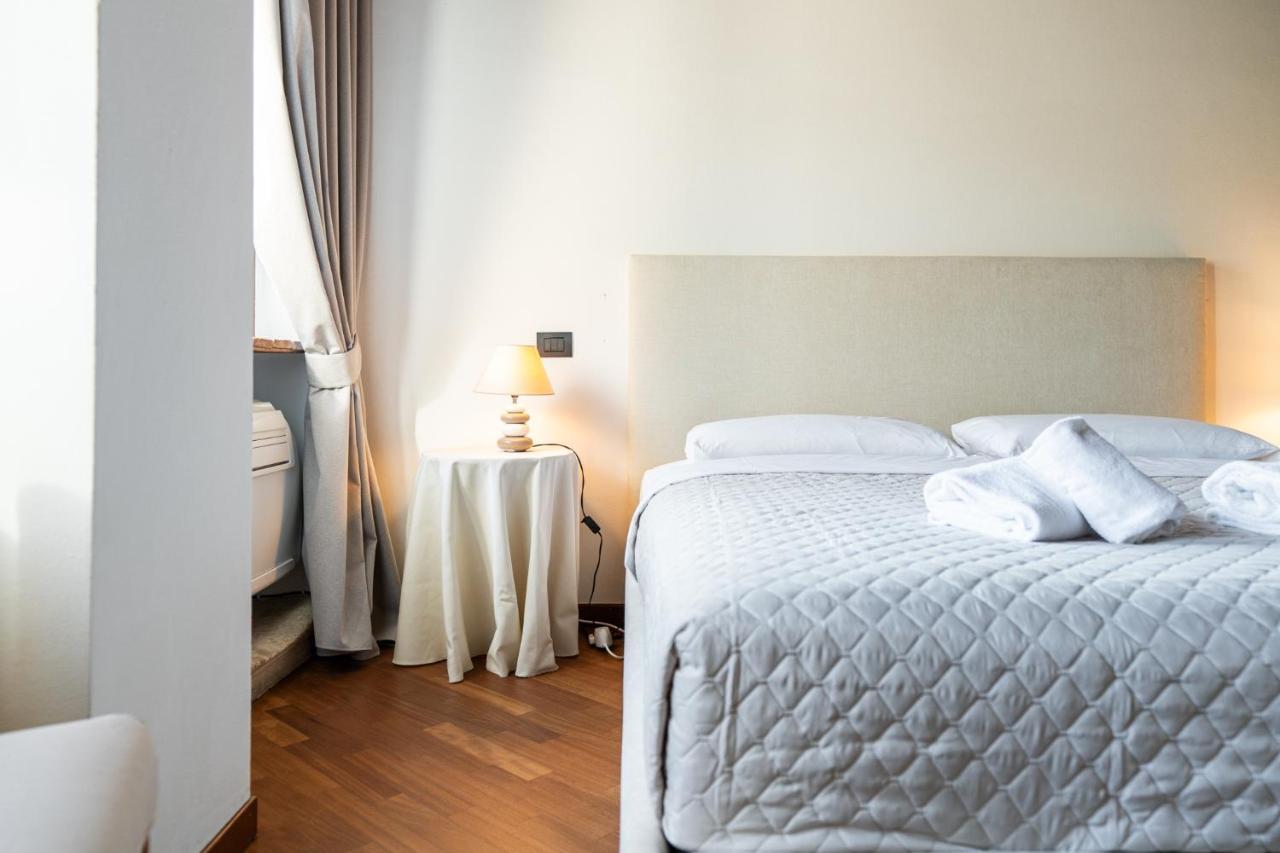 Domus Verona - Residenza Merici Экстерьер фото